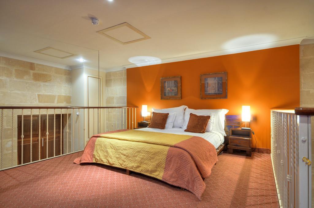 Ax Palazzo Capua Hotel Sliema Exterior photo