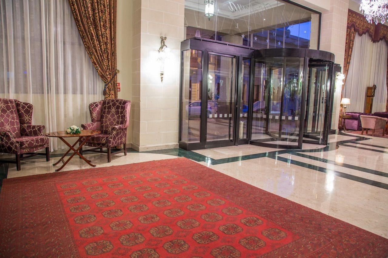 Ax Palazzo Capua Hotel Sliema Exterior photo